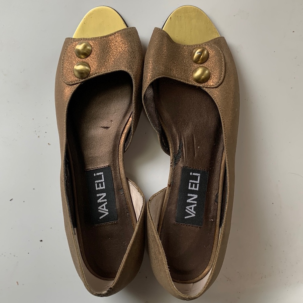 Peep-Toe Copper and Gold Flat Sandal